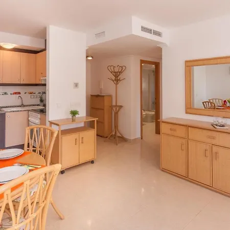 Villas Guzman Veles I Vents カルプ