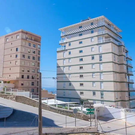 Villas Guzman Veles I Vents