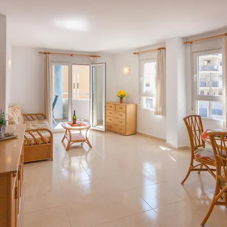 Villas Guzman Veles I Vents アパート *